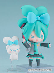Nendoroid Hatsune Miku X Cinnamoroll Collaboration Version