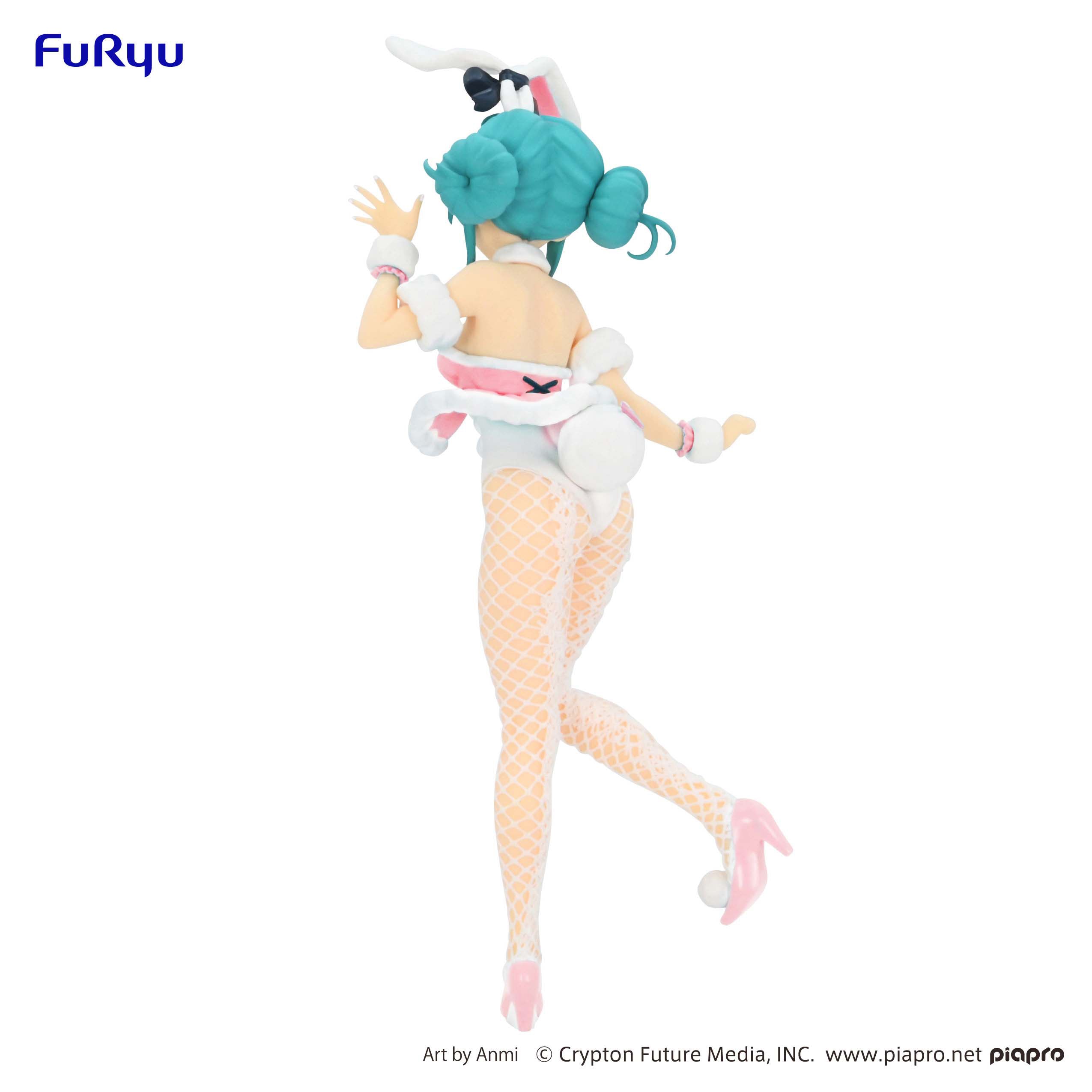 FuRyu BiCute Hatsune Miku / White Rabbit Baby Pink Version
