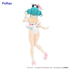 FuRyu BiCute Hatsune Miku / White Rabbit Baby Pink Version