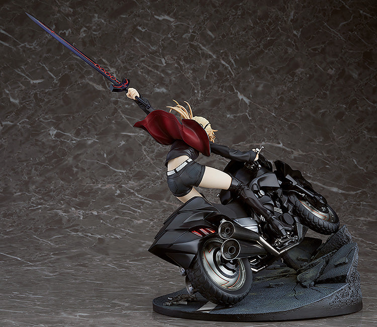 GSC Fate/Grand Order Saber/Altria Pendragon (Alter) & Cuirassier Noir 1/8 Scale