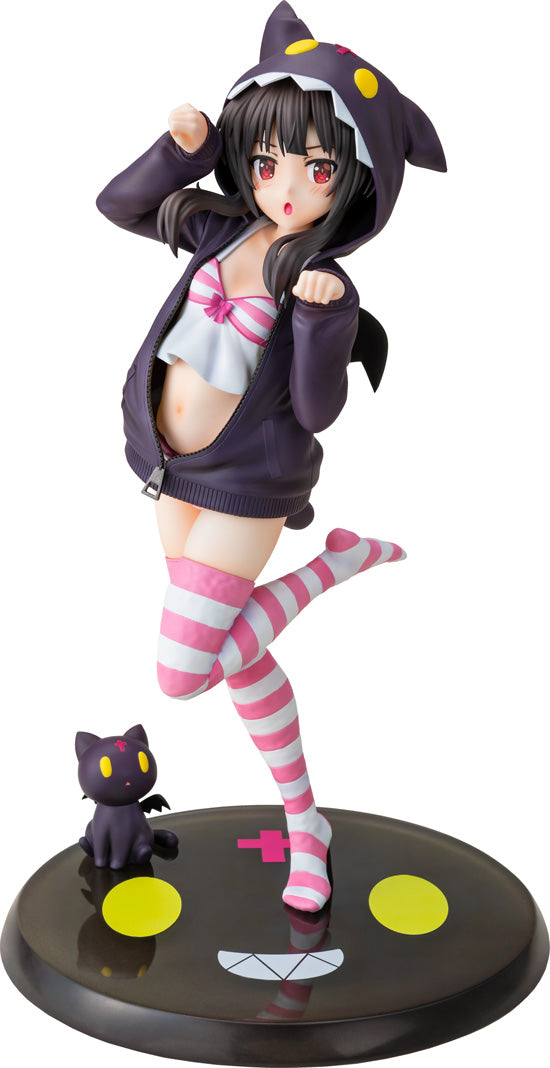CAworks Konosuba Megumin Hoodie Look Chomusuke Main image